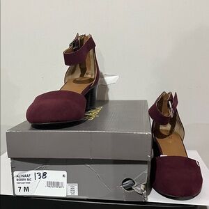 Women's Alinaa Two-Piece Block Heel Dress Pump                Color Berry